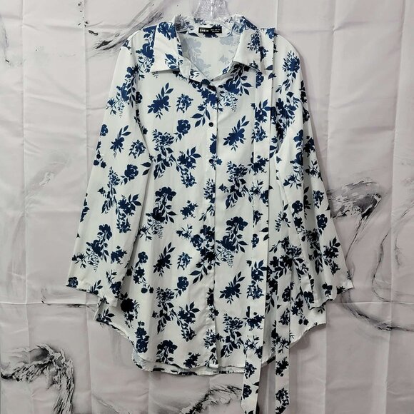 SHEIN Blue & White Floral Button-Down Tunic Top XL - Picture 4 of 10